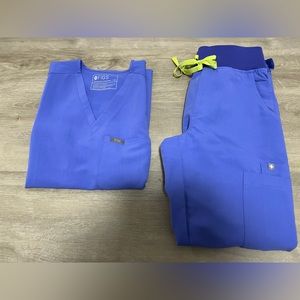 Figs blueberry scrub set new